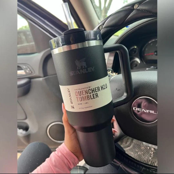 Stanley Tumbler Water Bottle with Straw and Handle | Bachat.pk