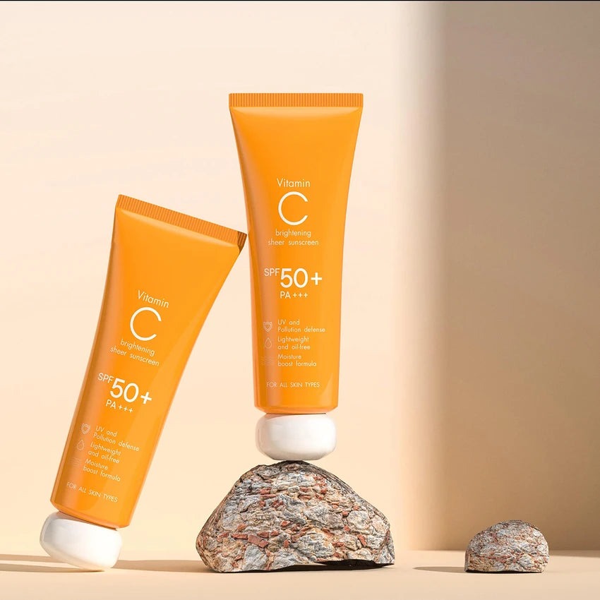 Me-on Vitamin C Brightening Sheer Sunscreen SPF 50 ( 100g )