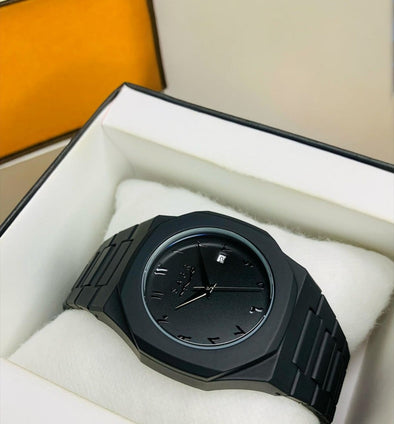 black sabr aura watch with date | bachat.pk
